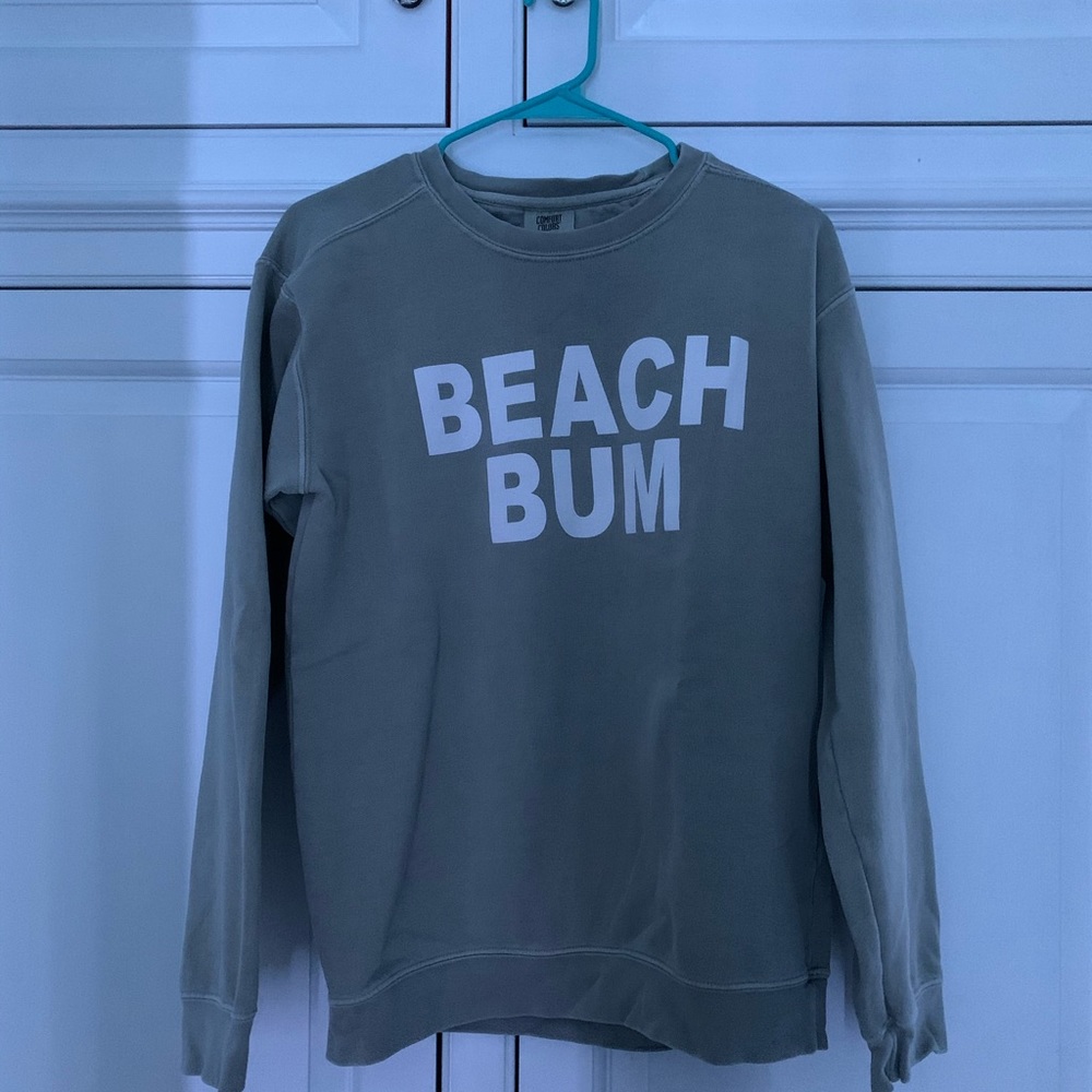 Beach bum crew neck